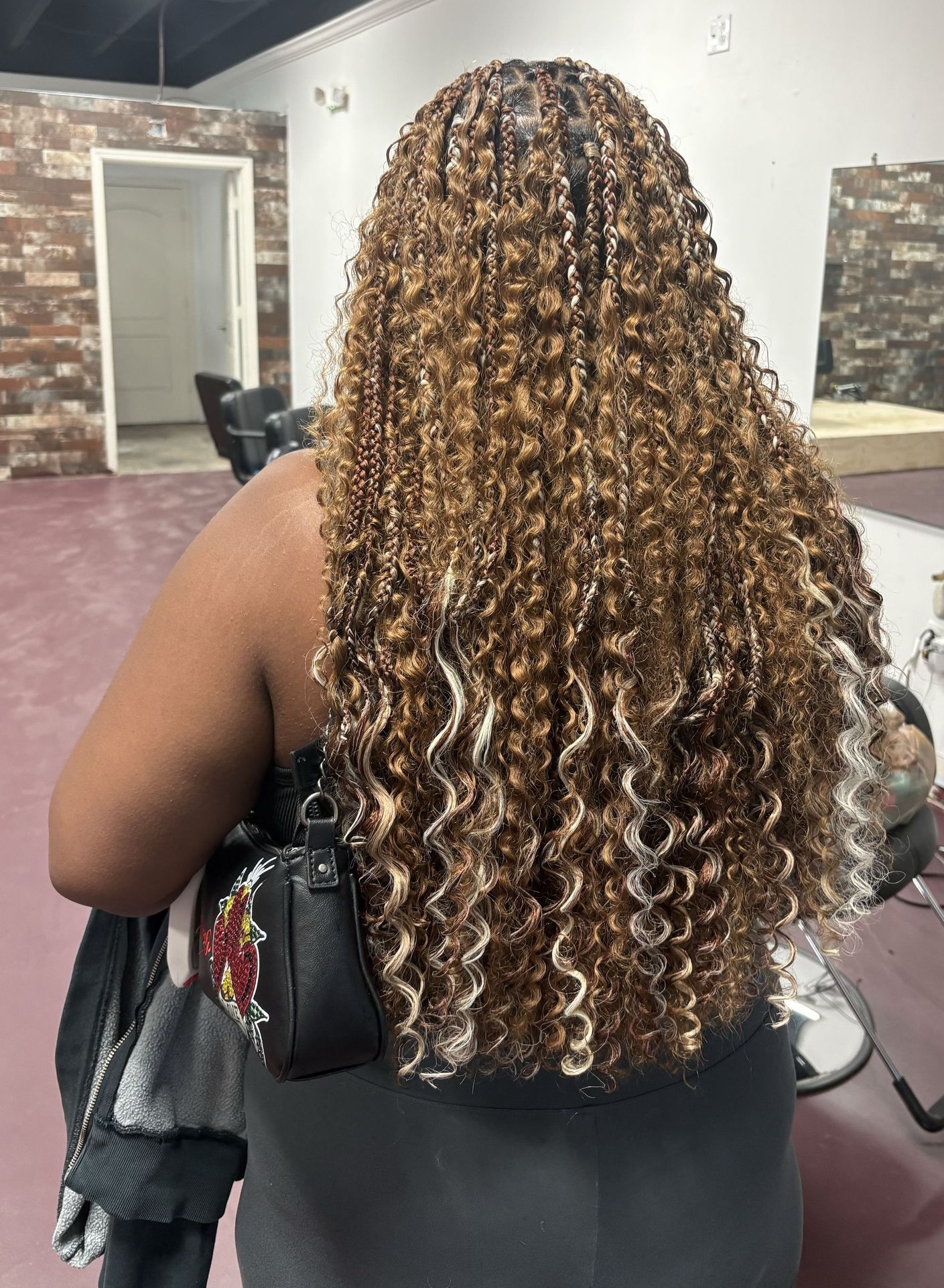 Medium Knotless Braids